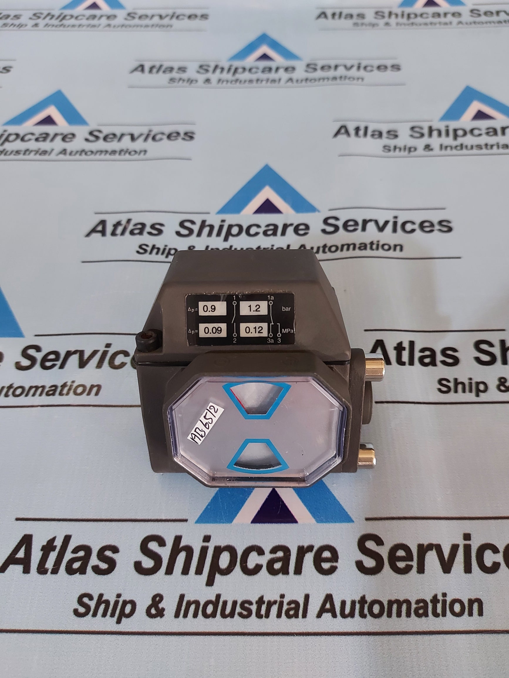 BOLL & KIRCH 4.36.1 DIFFERENTIAL PRESSURE INDICATOR 0.9-1.2 BAR